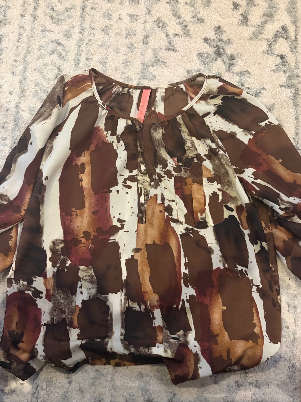 Eight Sixty Silk Button Up Blouse Abstract Brown Rust Cream Roll Tab Sleeve